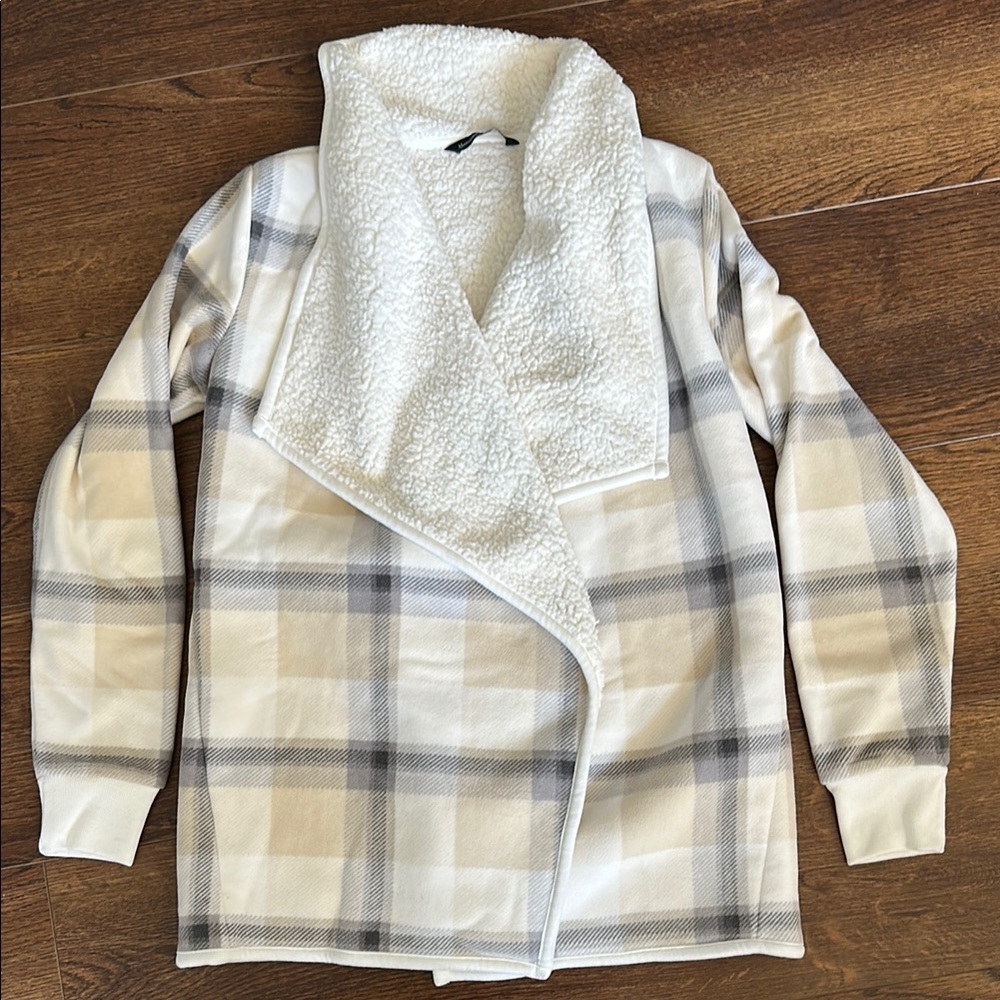 Abercrombie Plaid Sherpa Lined Cardigan
